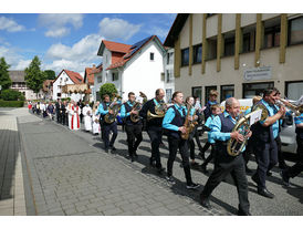 Bittprozession am Pfingstmontag (Foto: Karl-Franz Thiede)